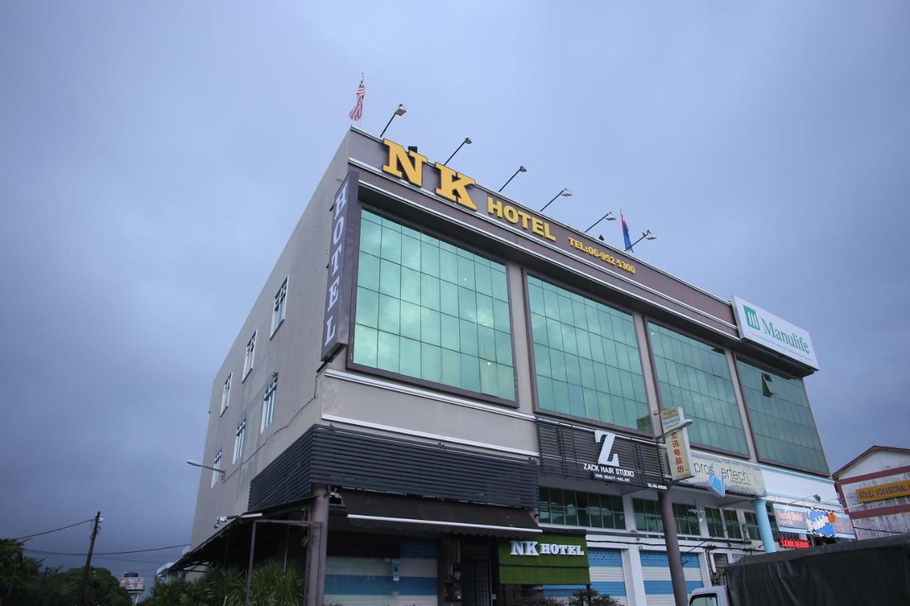 N K Hotel มัวร์ ภายนอก รูปภาพ