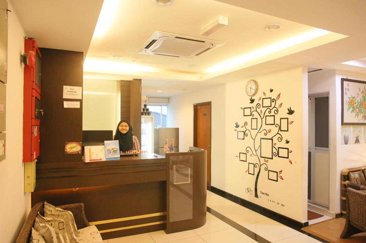 N K Hotel มัวร์ ภายนอก รูปภาพ